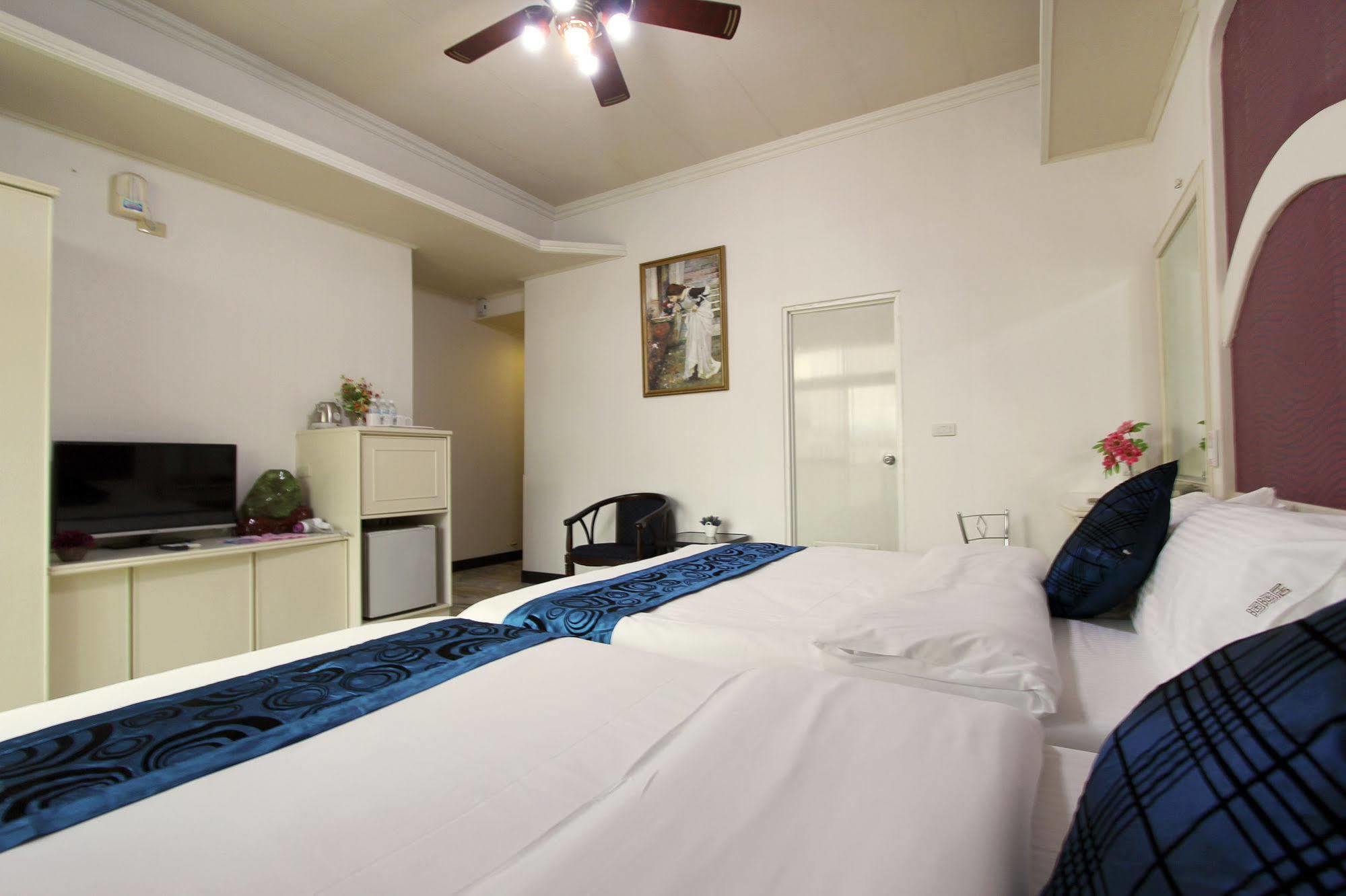 陶陶居商旅 Tautauchu Hotel Hualien City Exterior photo