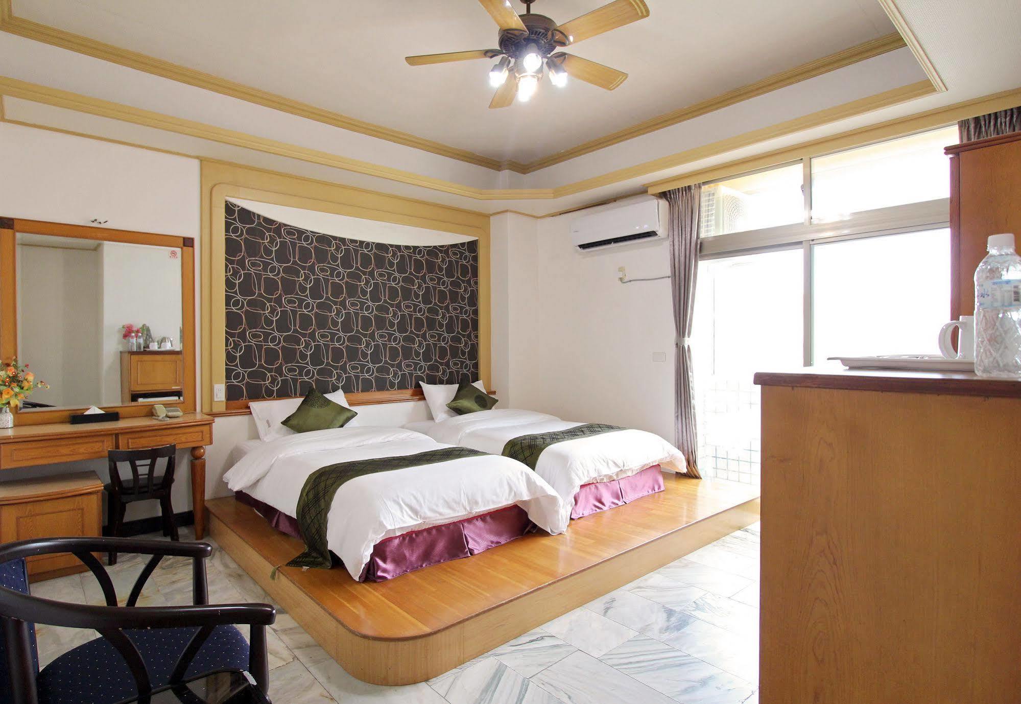 陶陶居商旅 Tautauchu Hotel Hualien City Exterior photo