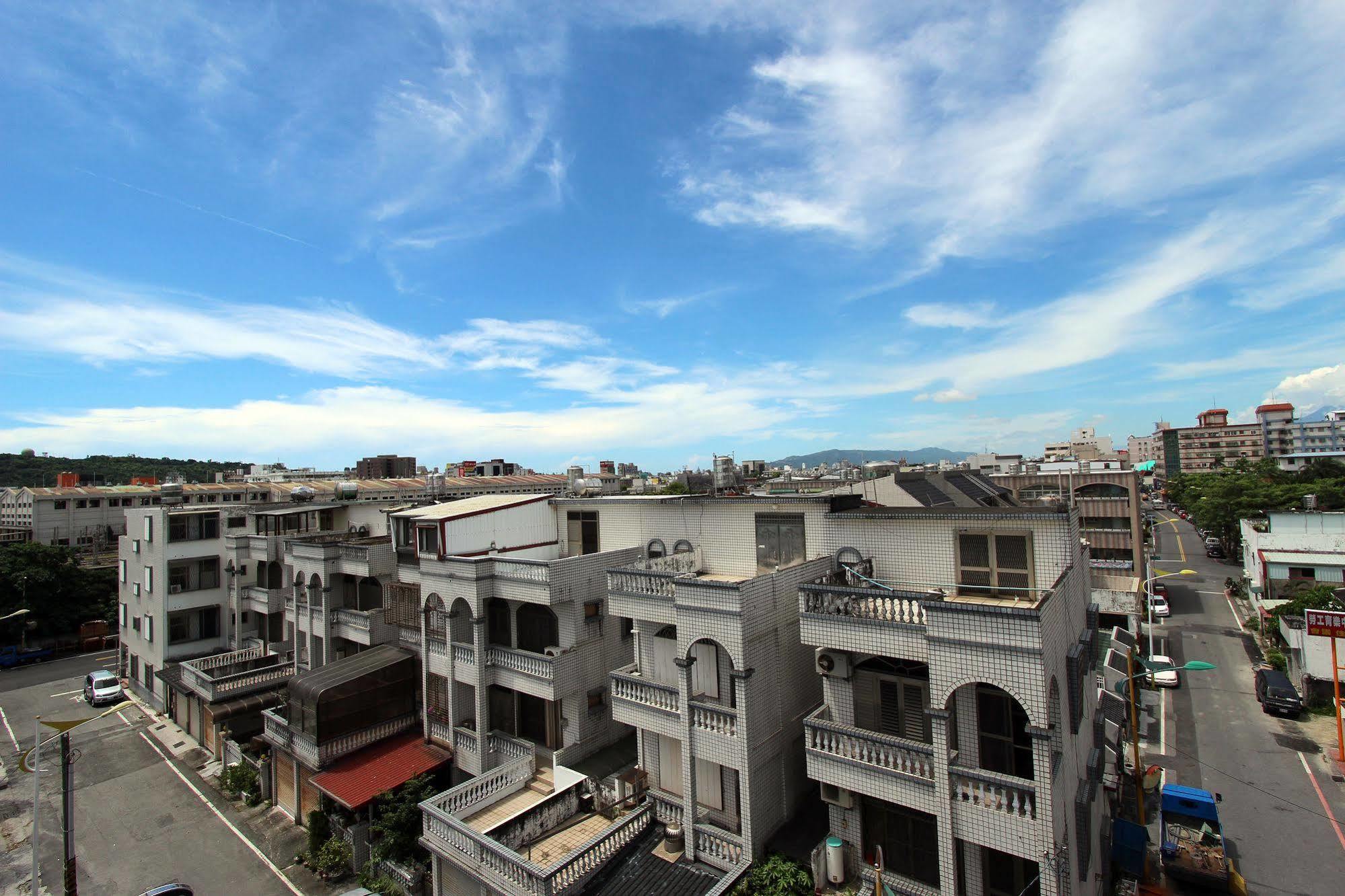 陶陶居商旅 Tautauchu Hotel Hualien City Exterior photo